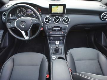 MERCEDES - Premium (2 di 4)