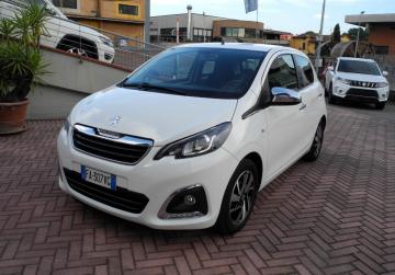 PEUGEOT - 108 VTi 68 5p. Allure (1 di 17)