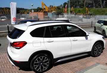 BMW - X1 sDrive18d xLine (5 di 14)