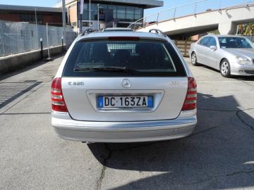 MERCEDES - C 220 CDI S.W. Classic (5 di 13)