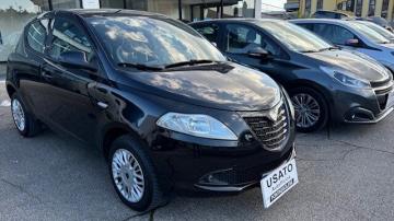 LANCIA - Ypsilon 0.9 Twinair 85 CV 5 porte Metano Ecochic Elefantino (2 di 14)