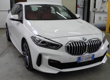 BMW - 118d 5p. Msport (2 di 13)