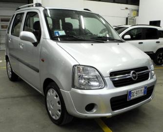 OPEL - Agila 1.0 12V Club (2 di 10)