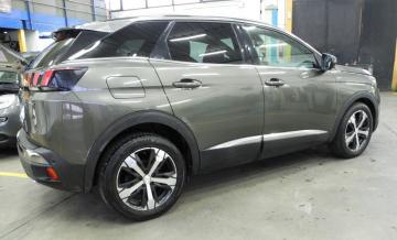 PEUGEOT - 3008 BlueHDi 120 EAT6 S&S GT Line (5 di 14)