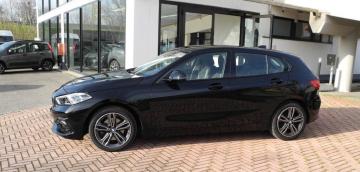 BMW - 116d 5p. Sport (3 di 17)