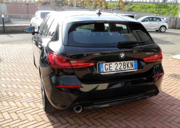 BMW - 116d 5p. Sport (5 di 17)