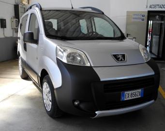 PEUGEOT - Bipper Tepee 1.3 HDi 75 Outdoor (1 di 15)