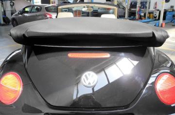 VOLKSWAGEN - New Beetle 1.9 TDI 101CV Cabrio (6 di 15)