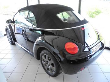 VOLKSWAGEN - New Beetle 1.9 TDI 101CV Cabrio (3 di 15)