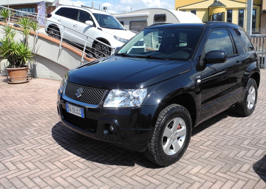 SUZUKI - Grand Vitara 1.9 DDiS 3p.