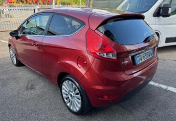 FORD - Fiesta 1.4 TDCi 68 CV 3p. Titanium (4 di 13)