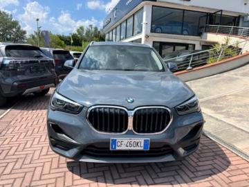BMW - X1 sDrive18d Business Advantage (3 di 12)