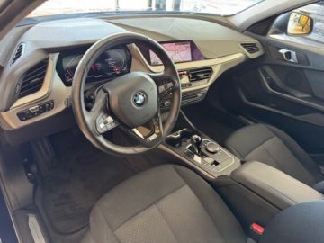 BMW - 116d 5p. Business Advantage (7 di 11)