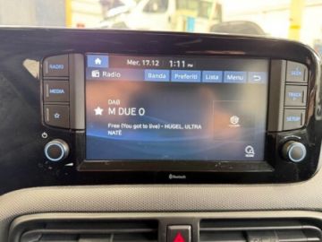 HYUNDAI - i10 1.0 MPI Tech (18 di 23)