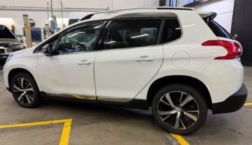 PEUGEOT - 2008 BlueHDi 120 S&S Allure (5 di 22)