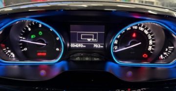 PEUGEOT - 2008 BlueHDi 120 S&S Allure (18 di 22)