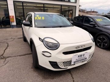 FIAT - 600 Hybrid 136 CV DCT MHEV La Prima (2 di 6)