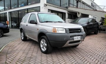 LAND ROVER - Freelander 2.0 TD S.W. (3 di 15)