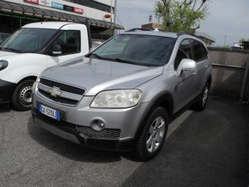 CHEVROLET - Captiva 2.0 VCDi LTX (3 di 13)