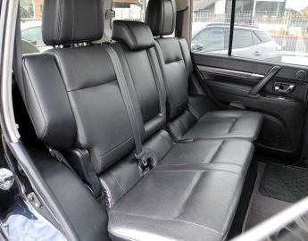 MITSUBISHI - Pajero 3.2 DI-D 16V A/T 5p. Instyle (6 di 21)