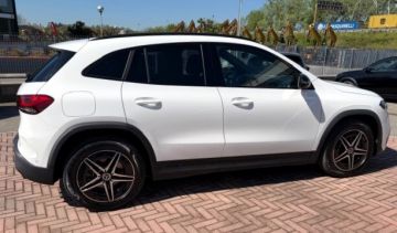 MERCEDES - EQA 250+ Sport (4 di 30)