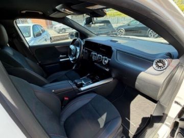 MERCEDES - EQA 250+ Sport (6 di 30)