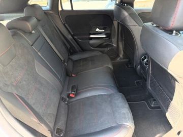 MERCEDES - EQA 250+ Sport (8 di 30)