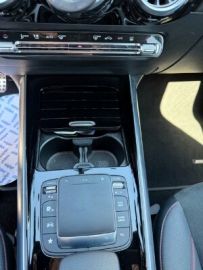 MERCEDES - EQA 250+ Sport (11 di 30)