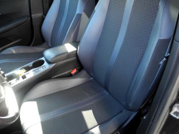 PEUGEOT - 2008 PureTech 130 S&S Allure (20 di 21)