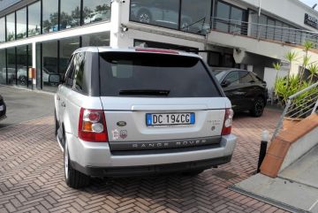 LAND ROVER - Range Rover Sport 2.7 TDV6 HSE (6 di 24)