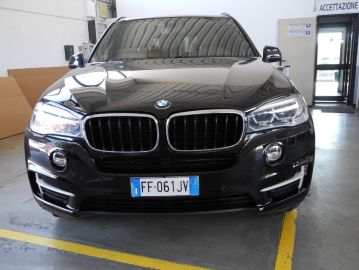 BMW - X5 xDrive30d 249 CV Business (3 di 20)