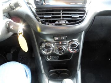 PEUGEOT - 208 BlueHDi 75 5p. Active (12 di 14)