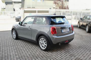 MINI - Mini 1.5 Cooper D (6 di 23)