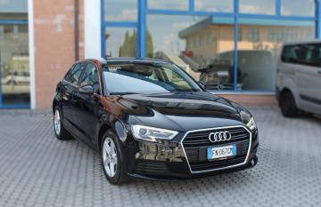 AUDI - A3 SPB 1.6 TDI 116CV S tronic Business (2 di 30)