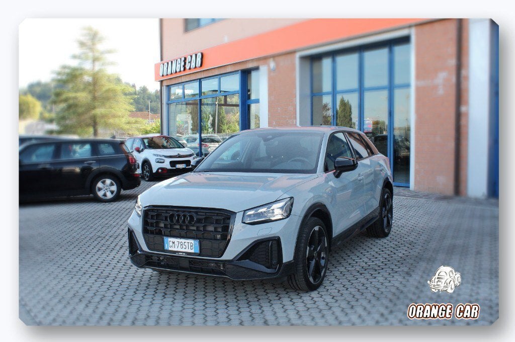 AUDI - Q2 30 TDI S tronic Identity Black