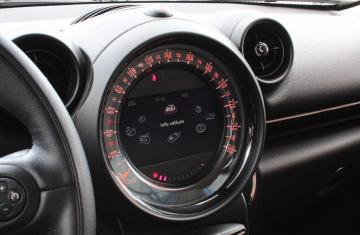 MINI - Mini Cooper D Countryman ALL4 (18 di 22)