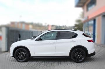 ALFA ROMEO - Stelvio 2.2 Turbodiesel 190 CV AT8 Q4 B-Tech (3 di 22)