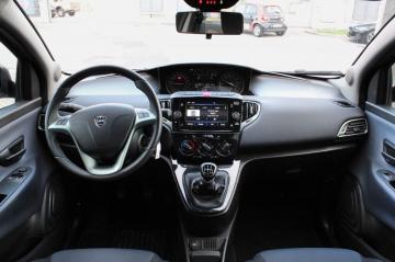 LANCIA - Ypsilon 1.0 FireFly 5 porte S&S Hybrid Platino (12 di 17)