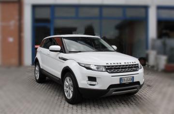 LAND ROVER - Range Rover Evoque 2.2 TD4 5p. Pure Tech Pack (2 di 18)