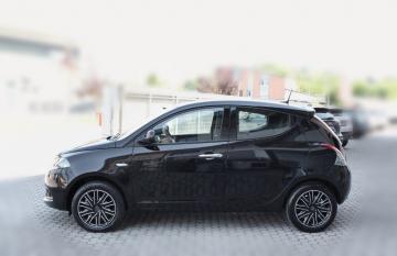 LANCIA - Ypsilon 1.0 FireFly 5 porte S&S Hybrid Gold Plus (4 di 18)