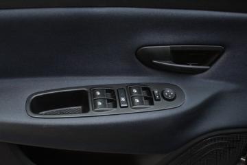 LANCIA - Ypsilon 1.0 FireFly 5 porte S&S Hybrid Gold Plus (18 di 18)