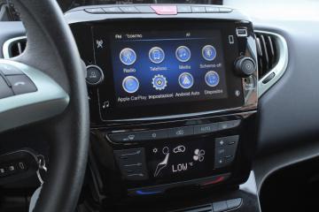 LANCIA - Ypsilon 1.0 FireFly 5 porte S&S Hybrid Platino (14 di 17)