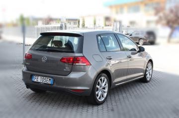 VOLKSWAGEN - Golf 1.6 TDI 110 CV DSG 5p. Highline BMT (5 di 18)