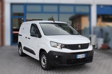 PEUGEOT - Partner BlueHDi 130 S&S PC Furgone Premium (2 di 16)