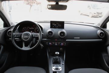 AUDI - A3 SPB 30 TDI Admired (14 di 20)