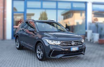 VOLKSWAGEN - Tiguan 2.0 TDI 150 CV SCR DSG R-Line (2 di 20)