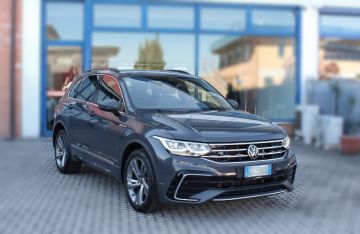VOLKSWAGEN - Tiguan 2.0 TDI 150 CV SCR DSG R-Line (2 di 20)