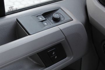 VOLKSWAGEN - Crafter 30 2.0 TDI 140CV PM-TM Furgone Business (15 di 16)