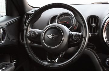 MINI - Mini 2.0 Cooper D Hype Countryman (16 di 18)