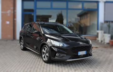 FORD - Focus 1.0 EcoBoost 125 CV automatico SW Active Co-Pilot (2 di 19) FORD - Focus 1.0 EcoBoost 125 CV automatico SW Active Co-Pilot (2 di 19)